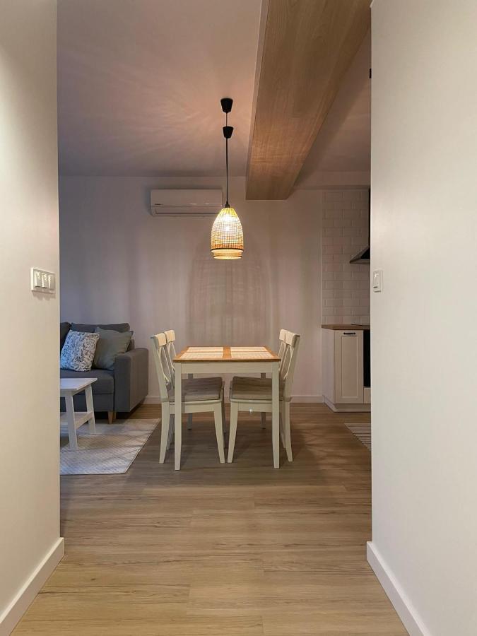 Apartamenty Guzik 22 Krosno Exterior photo